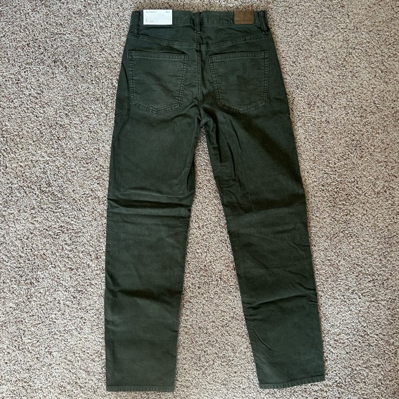 American Eagle Women’s 90s Stretch Straight Corduroy Pants Size 4 NWT - Picture 3 of 5